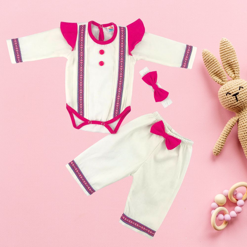 Body manga larga con olanes   y obeliscos con pantalón para bebés niñas